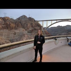 Meet your Posher, Rebecca